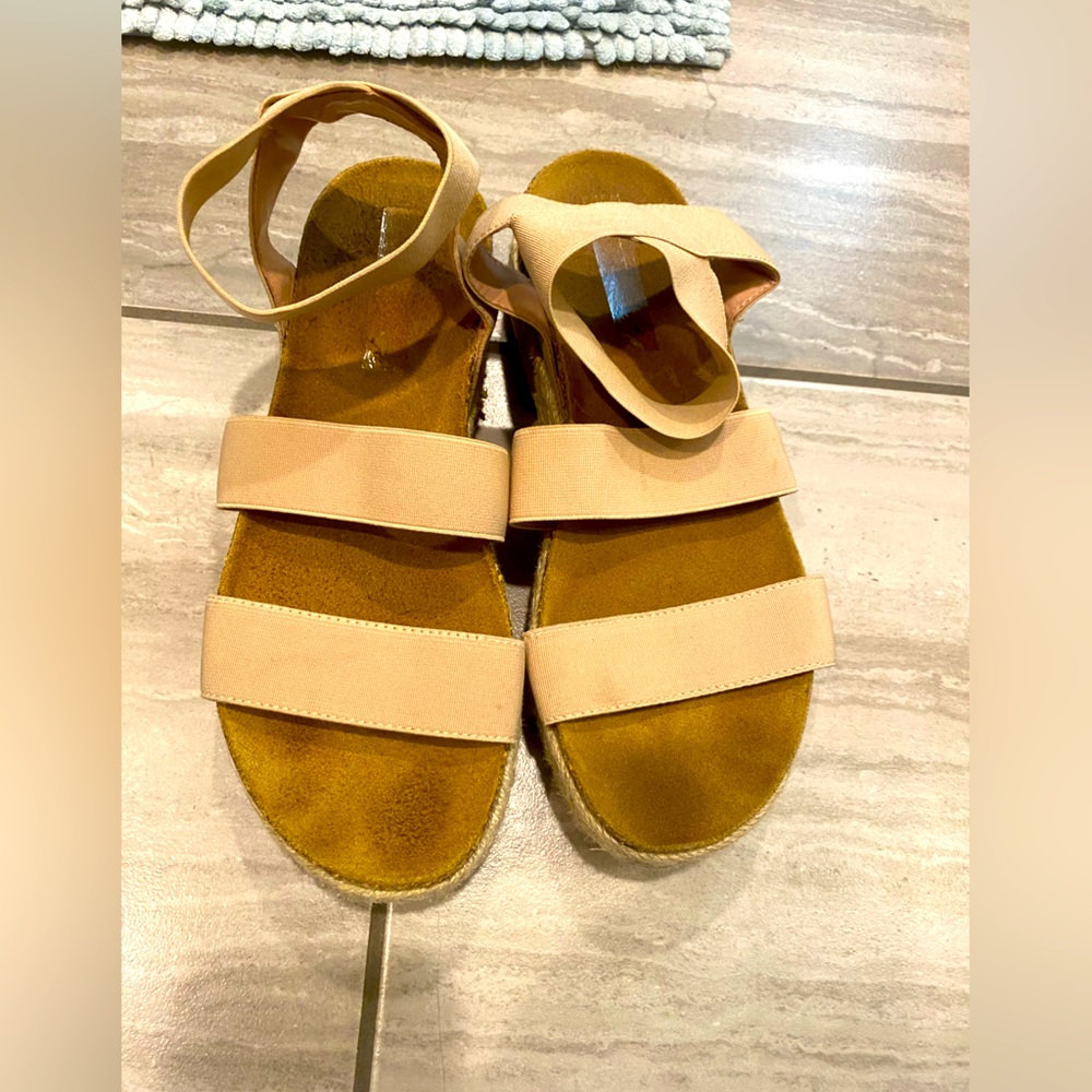 Steve Madden sandals